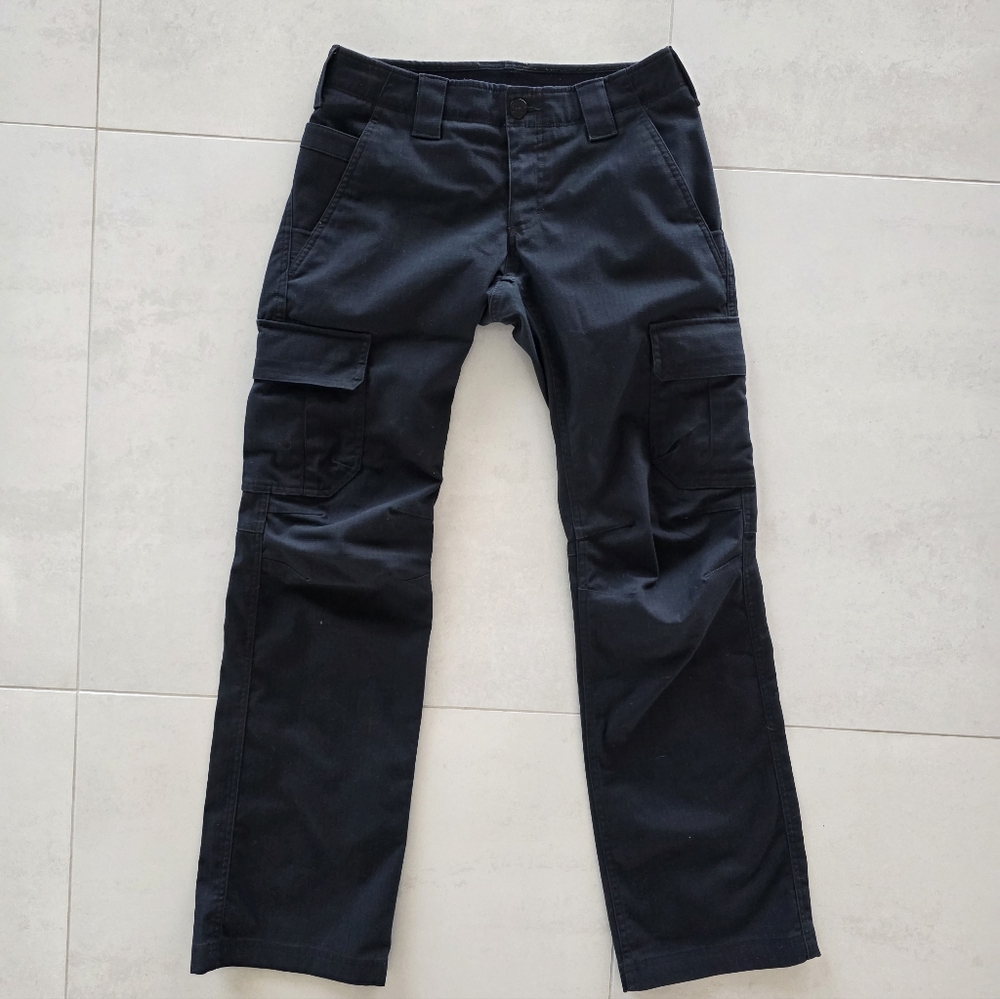 Under Armour Storm Cargo Hiking Military Black  Pants Size 6
